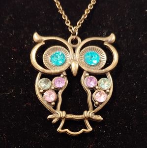 Adorable Rhinestone Brass Owl Necklace Clasp Less